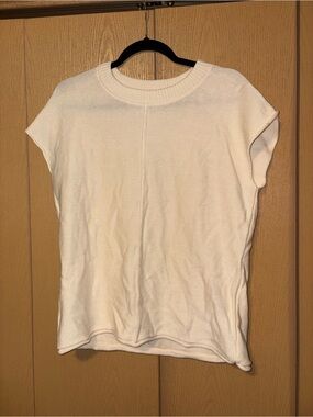 Women's Cream Short-Sleeve Knit Top
